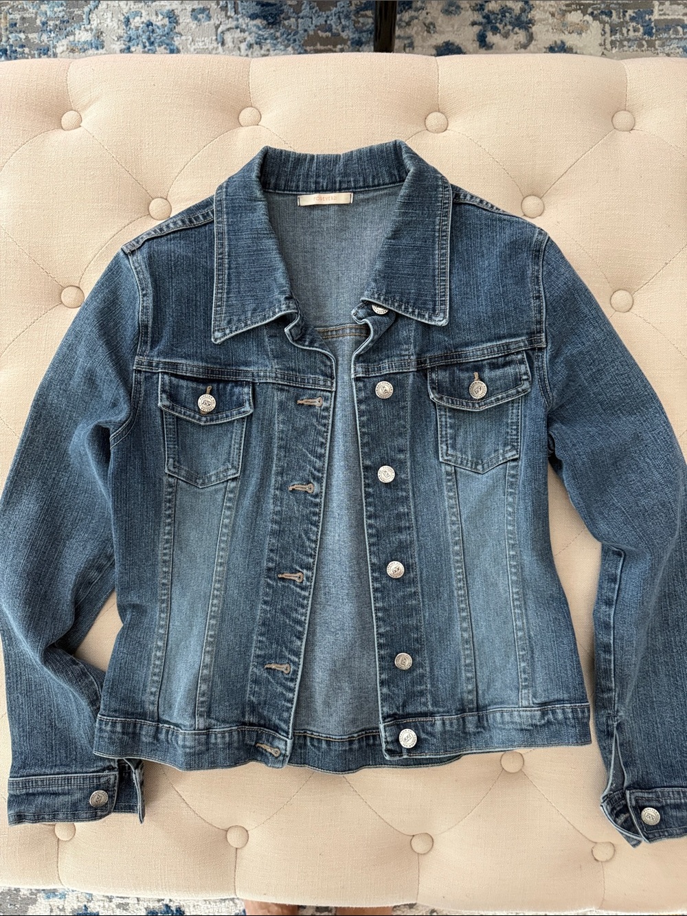Forever 21 Denim Jacket Size L